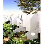 Alondras Park Отель 2*