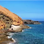 Alondras Park Отель Коста-дель-Силенцио