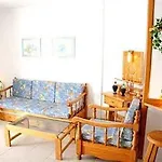 Отель Alondras Park 2*