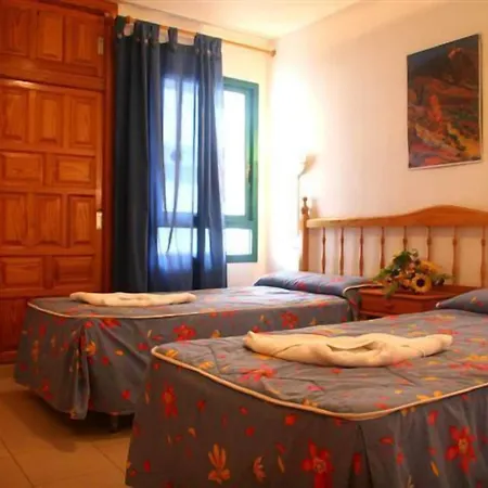 Alondras Park Hotel 2*