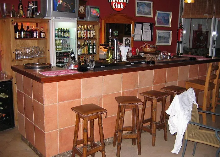 Alondras Park Hotel 2*