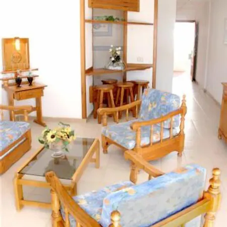 Alondras Park Otel