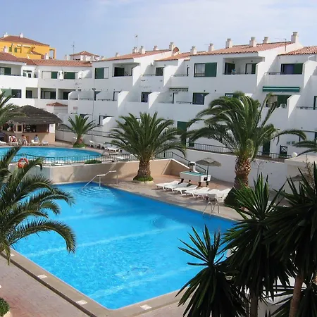 Alondras Park Otel 2*