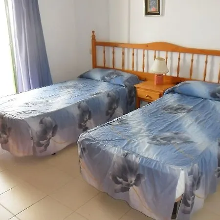 Alondras Park Hotel 2*